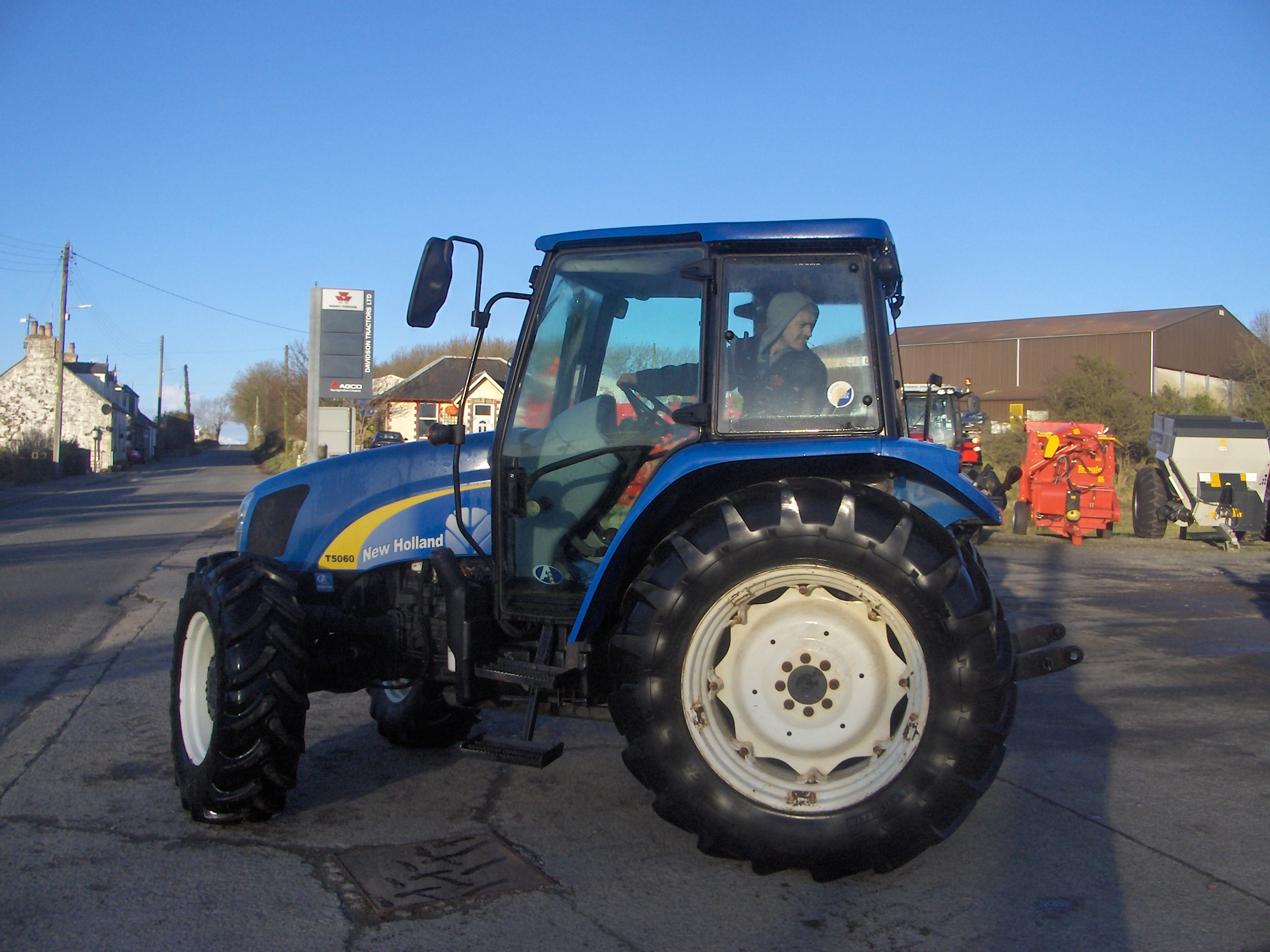 new-holland-t5060-davidson-tractors