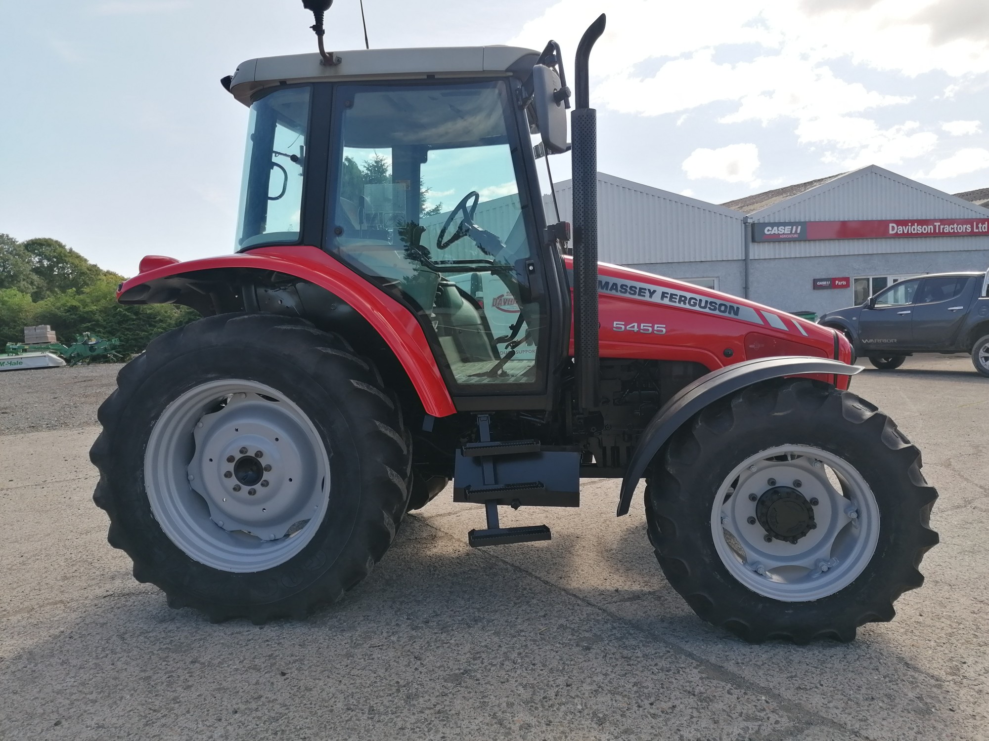 Massey Ferguson 5455 - Davidson Tractors